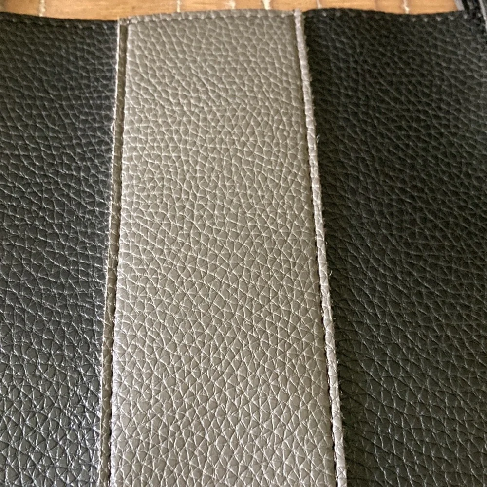 Vince Camuto Luck Tote (Pebbled Black & Grey) - Picture 9 of 10